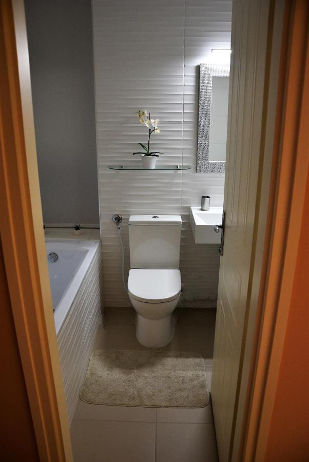Holiday Home & Apartment Эгер Экстерьер фото